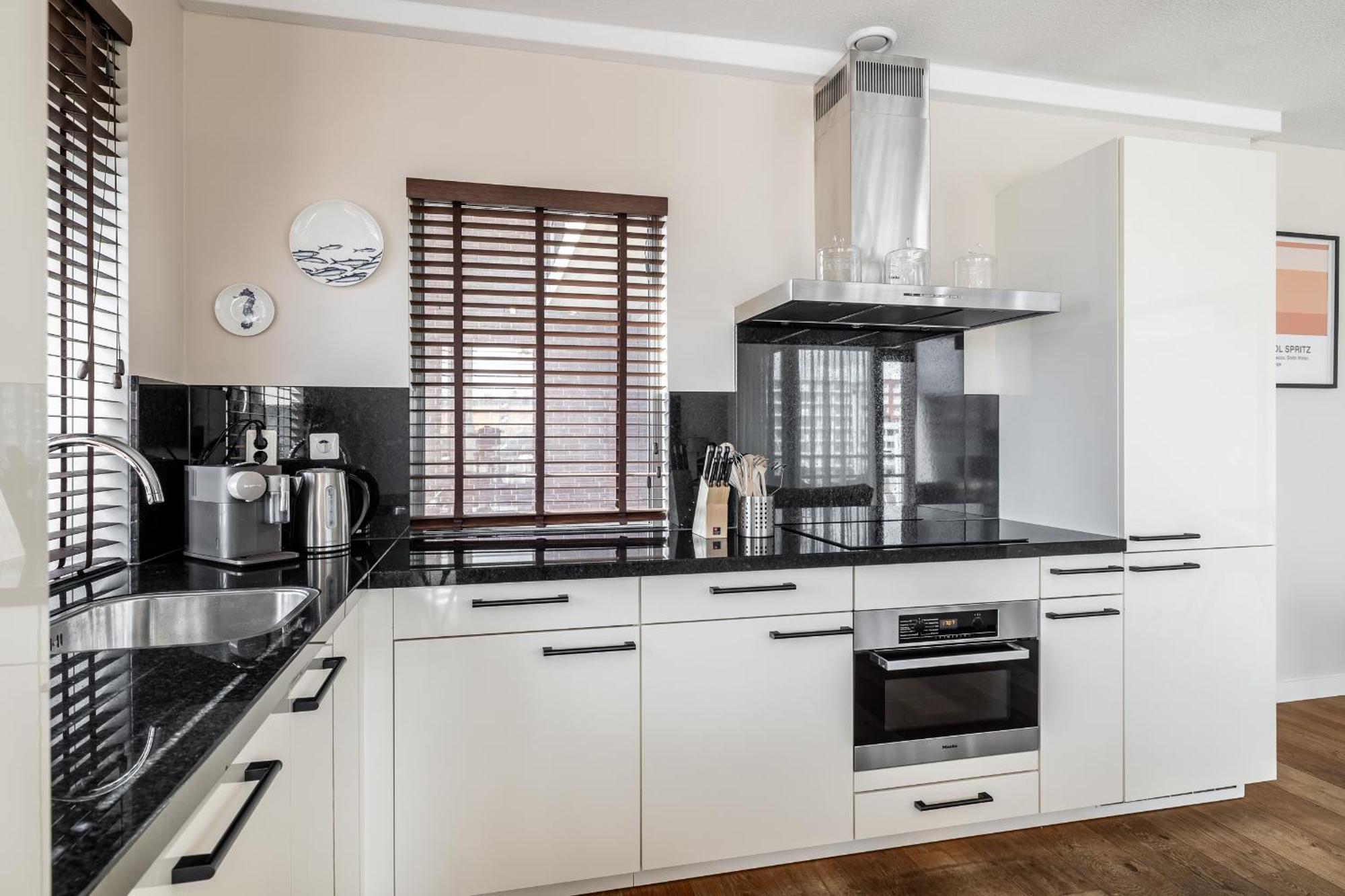 Bizstay Harbour I Scheveningen Apartments 헤이그 외부 사진